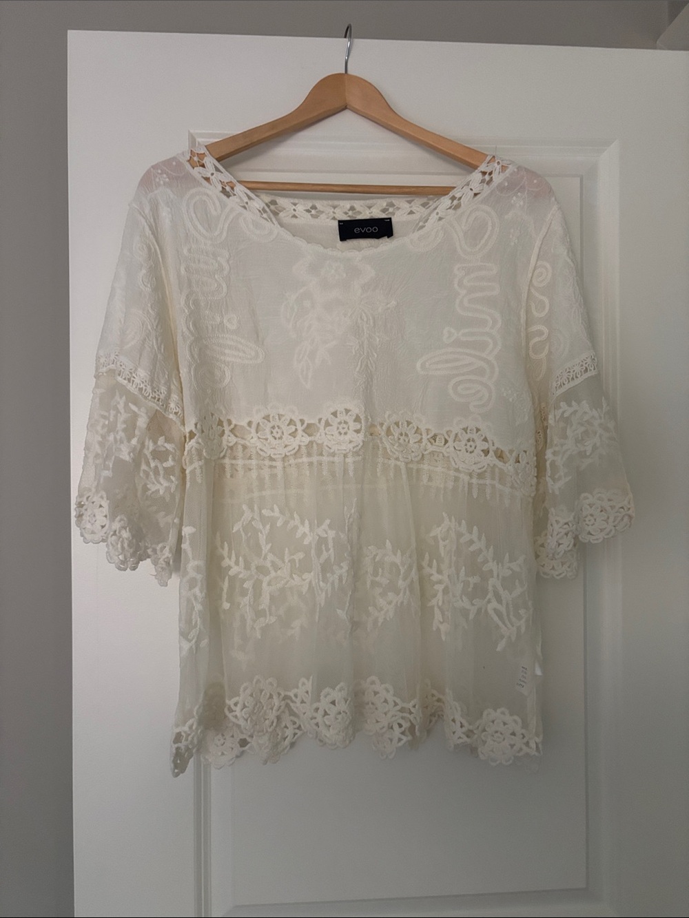 Cream Lace Embroidered Women's Blouse